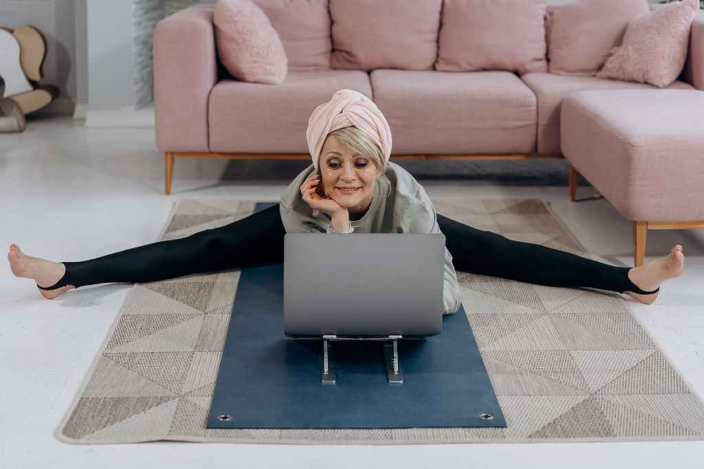 “Find Happiness and Financial Success in 2023 with These 10 Work-From-Home&nbsp;Jobs”